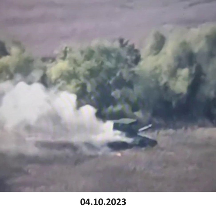 1005 2S3(M) 'Akatsiya' destr 04 10 23
