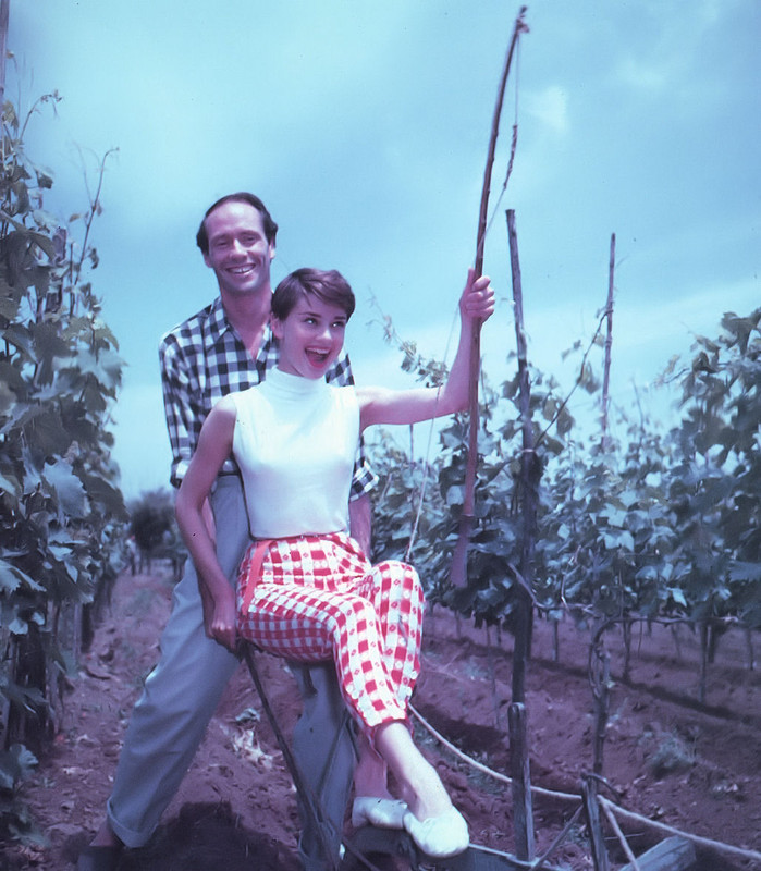 AudreyHepburn_mb40