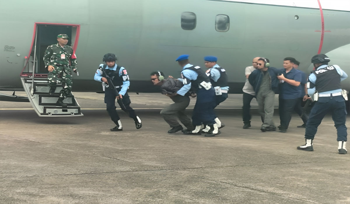 Aksi Force Down yang Dramatis