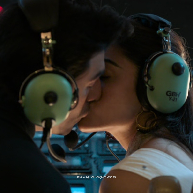 19-Rashmika-Mandanna-Hot-in-Animal-Movie-with-Ranbir-Kapoor
