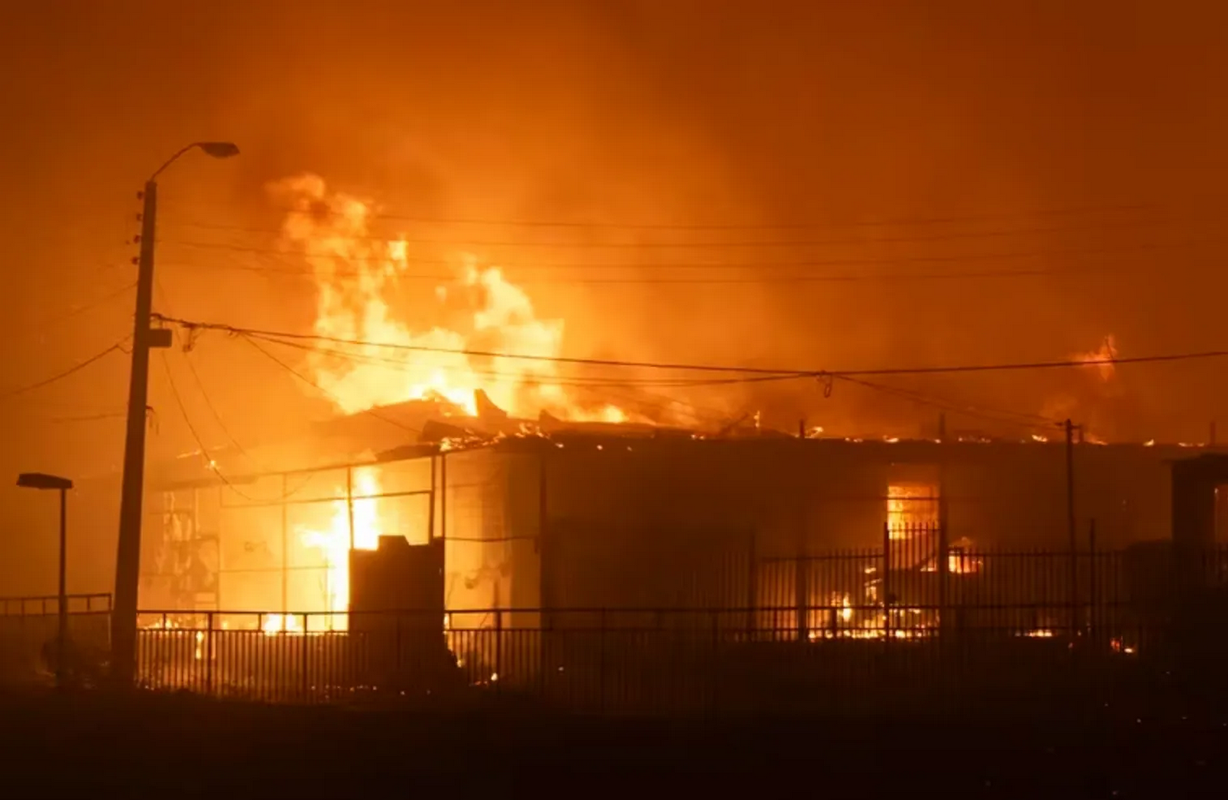 Chile decretó estado de excepción por los incendios forestales; van 10 muertos