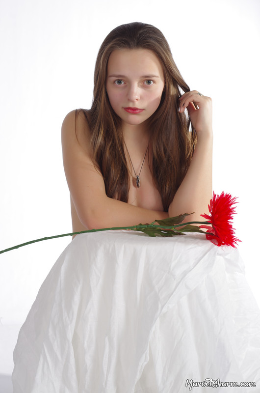 MarvelCharm_Nika-Heavenly-054