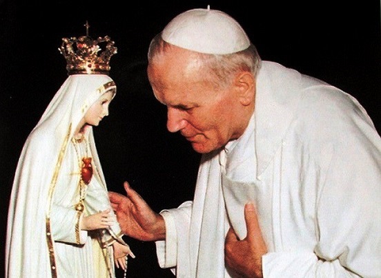 Madre di Dio e Madre di ogni uomo dans Commenti al Vangelo Maria-e-giovanni-paolo-ii