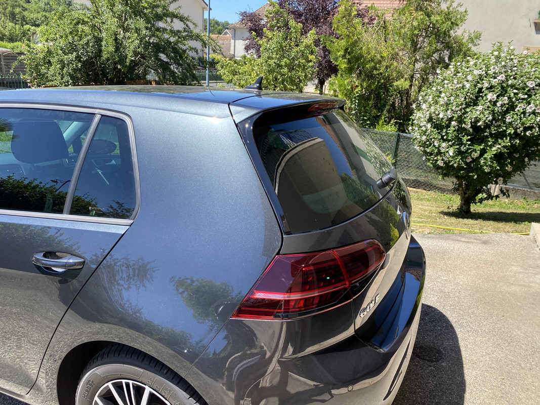 A61EF5A5-E45F-428F-BCD8-F7EA173323AD