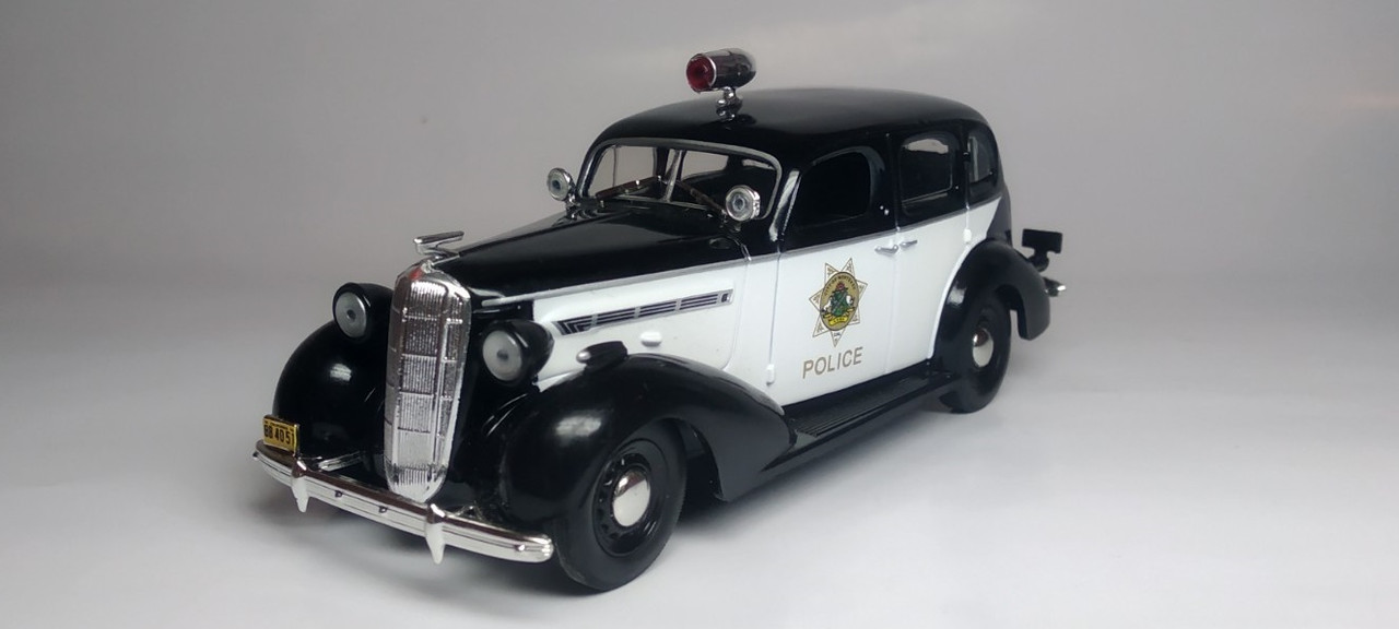 Buick Special Sedan (2)