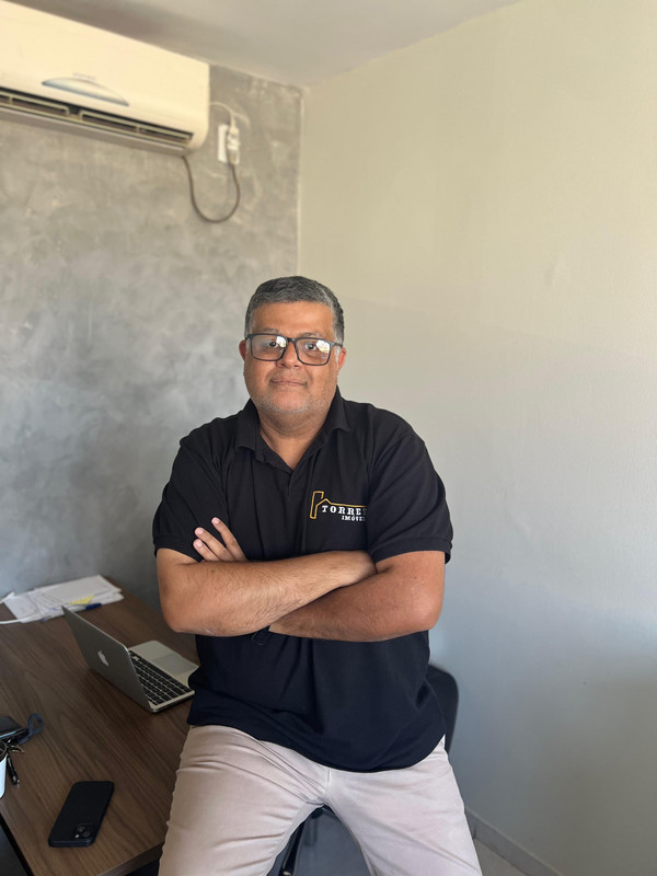 Cleber Teixeira - Consultor de Imóveis