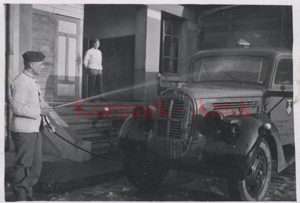 Ford G917T trucks of  RAD p2