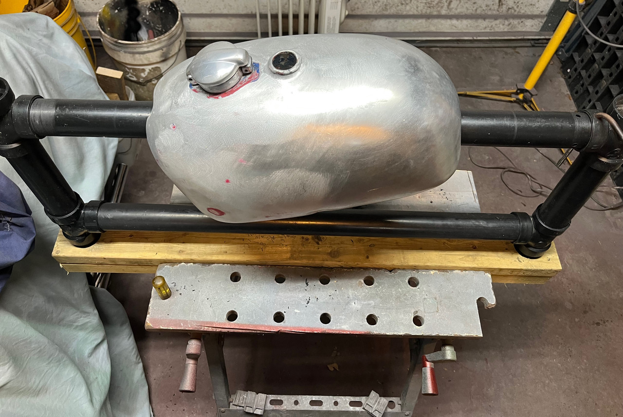 gas tank jig B44VS