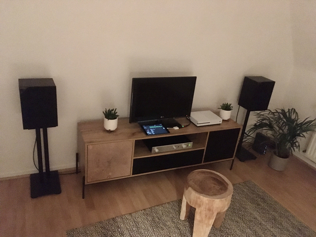 305A33FA-71C8-42EE-BAAF-CEDA9D5F69CD