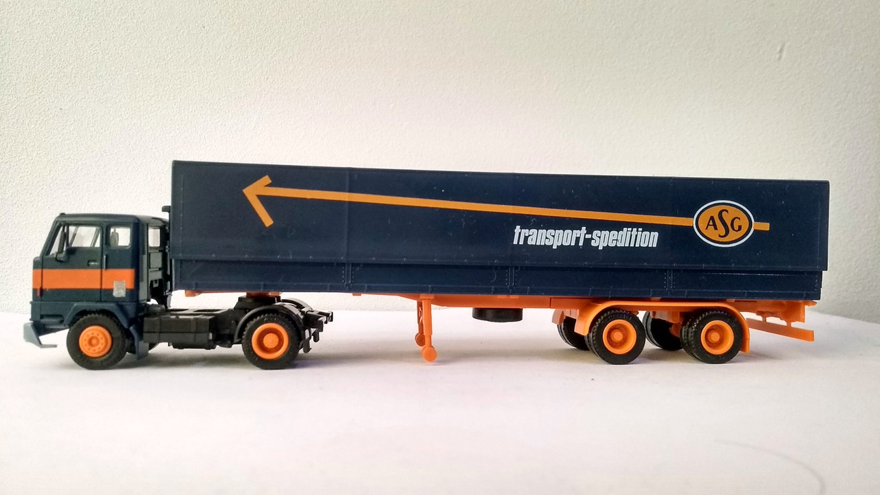 Mach (2658)