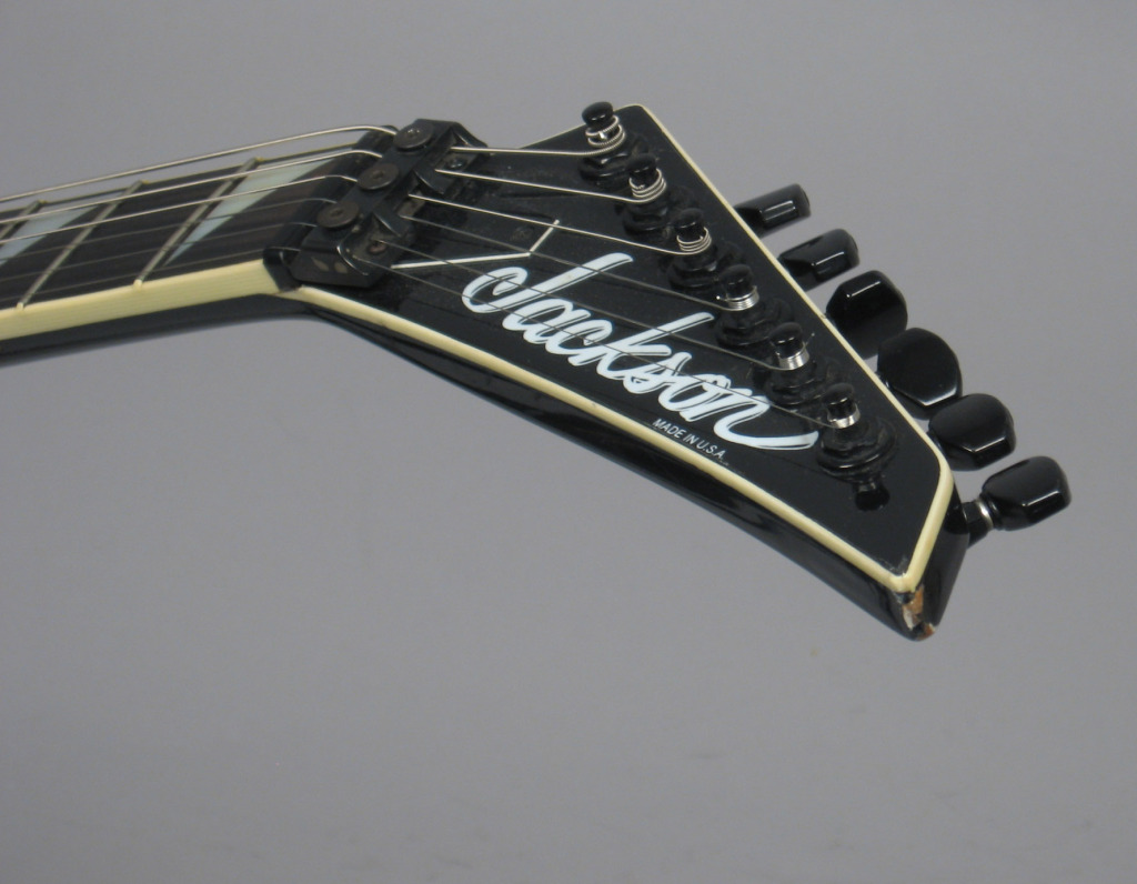 1985JacksonRandyRhoadsGraphicGuitar052