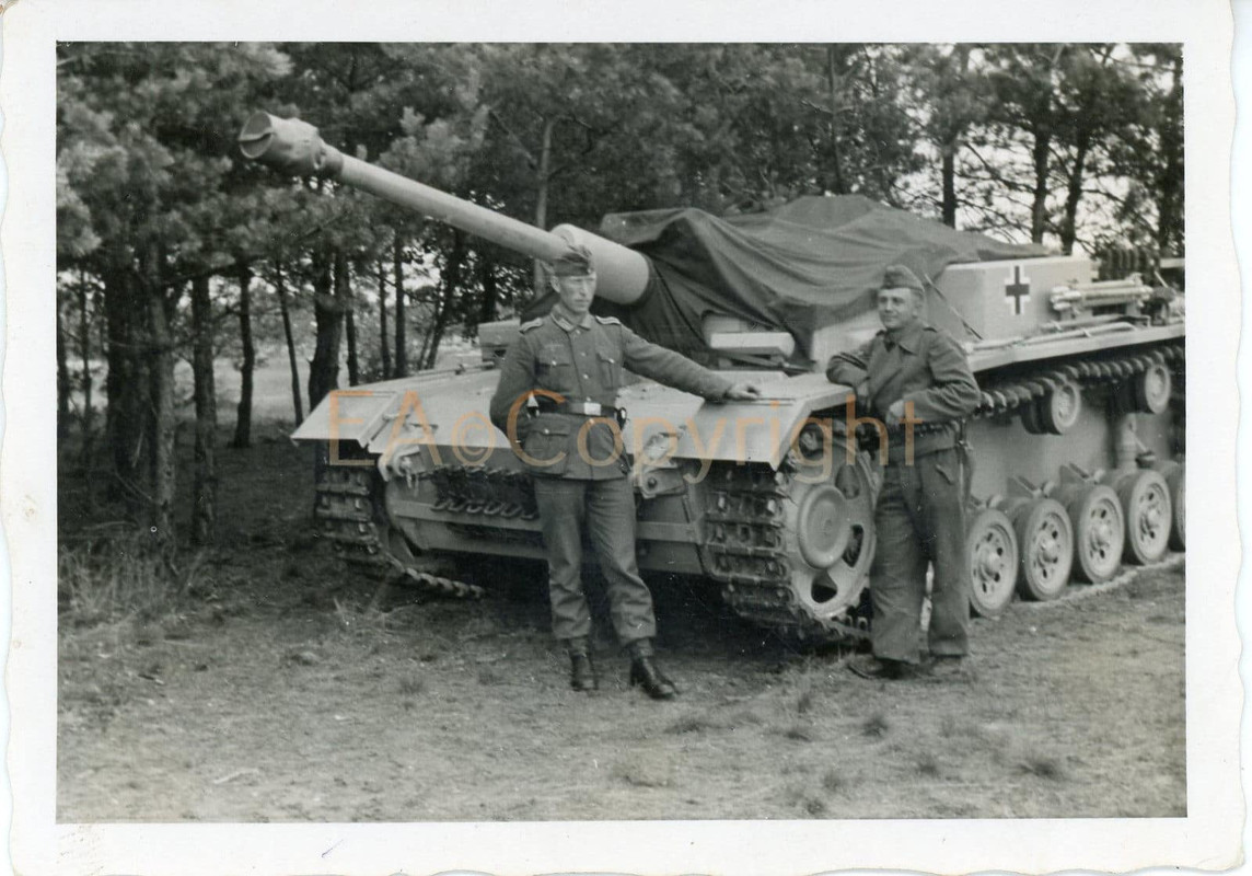 Panzer Langrohr StuG Sturmgeschütz Tank Foto2