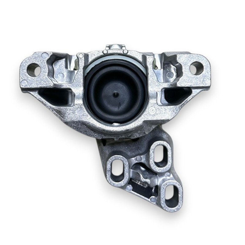 ENGINE MOUNTING LH W117 W156 W176 W246 (246 240 2317) 246 240 0617