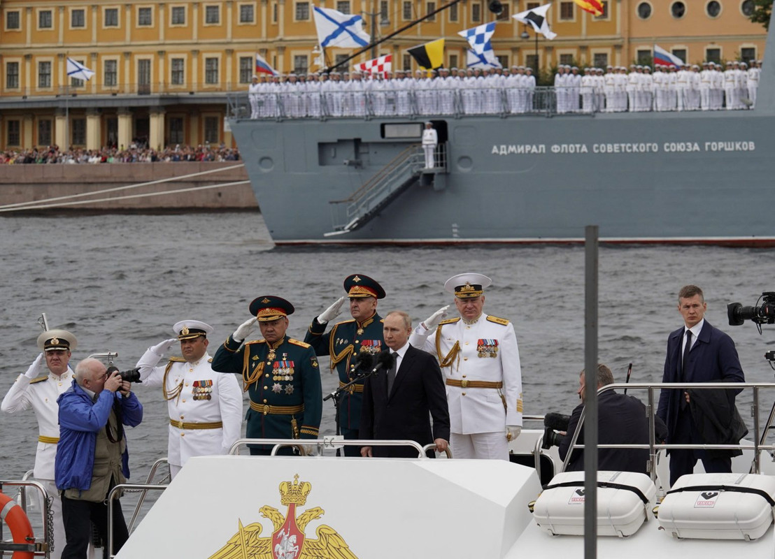 Putin-Navy.jpg