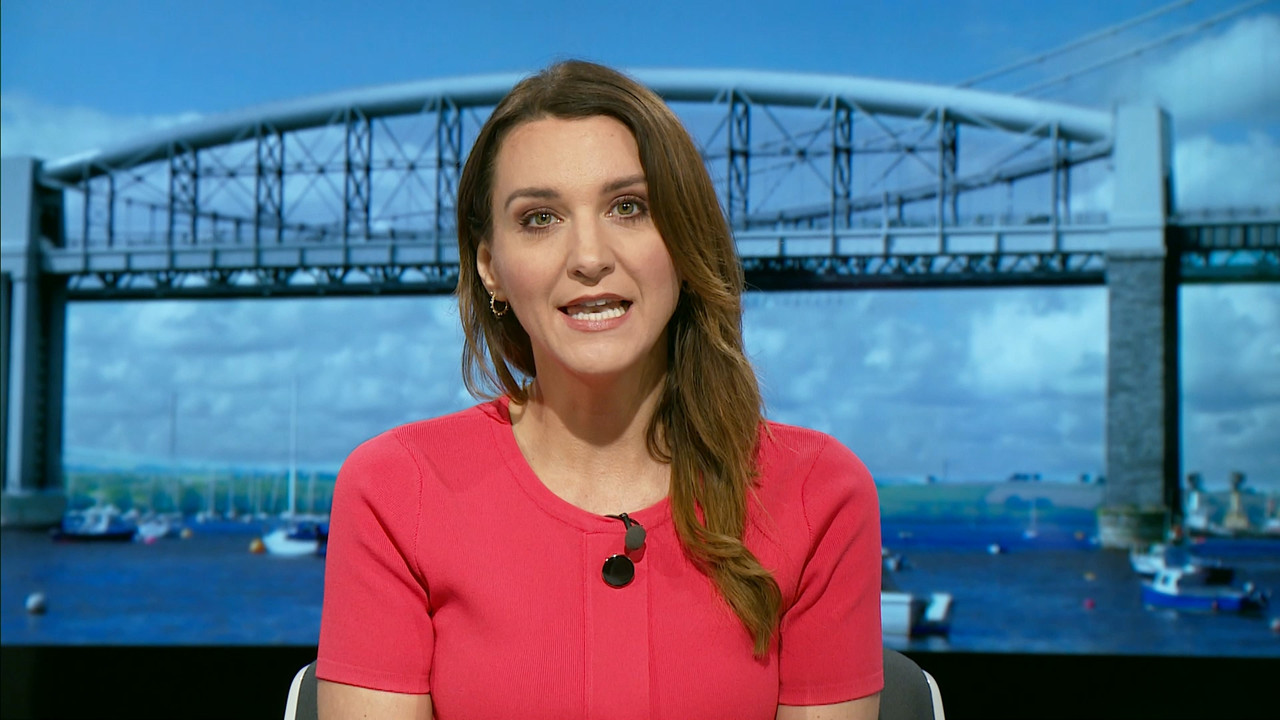 08.11 - 18.00.00 - ITV News Anglia. The latest news and weather from ....ts_snapshot_21.30.696