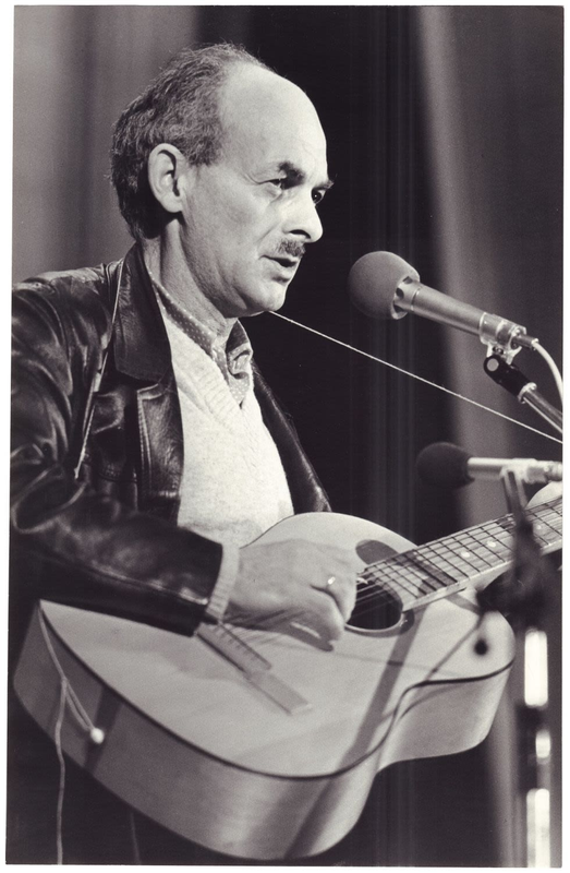 Булат Окуджава