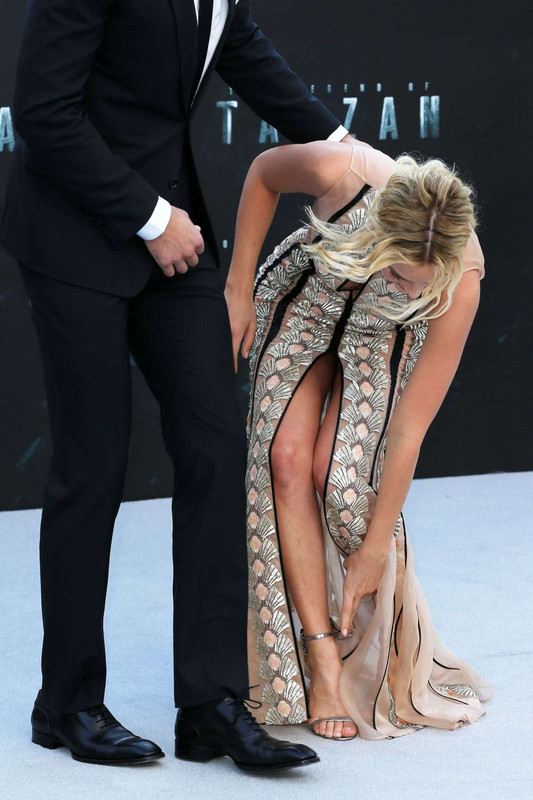 Margot-Robbie-Feet-2657258