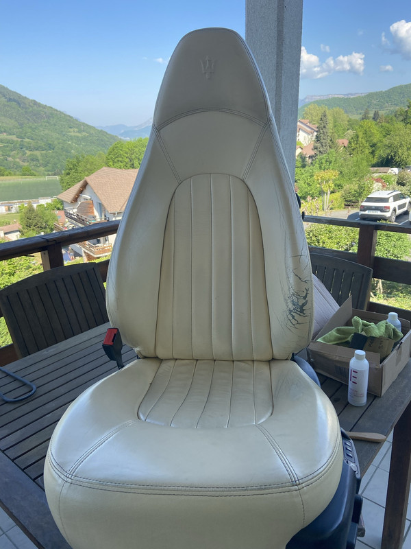 01ABF7B8-0013-4546-A97F-0A9327709DA8