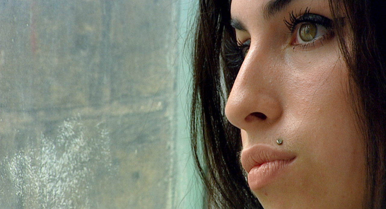 Amy (2015) (1080p BluRay x265 Silence)-8