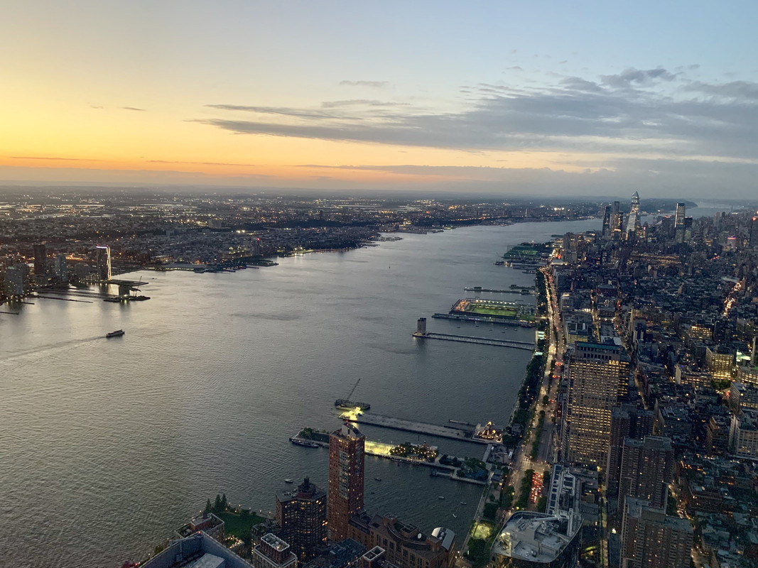 050DF705-48F2-4241-933D-9330A2EBD2AE