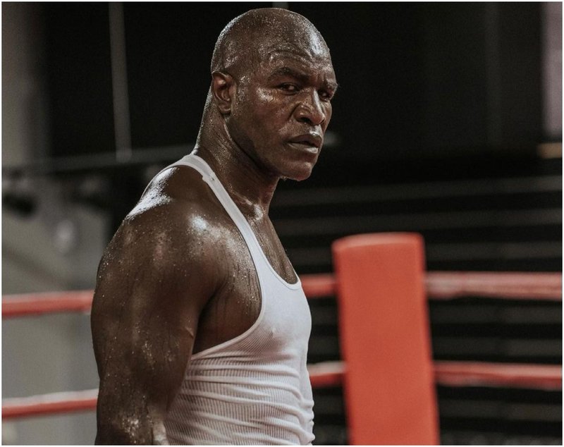 Ивендър Холифийлд: Майк Тайсън отказа битката с мен — MMA.BG