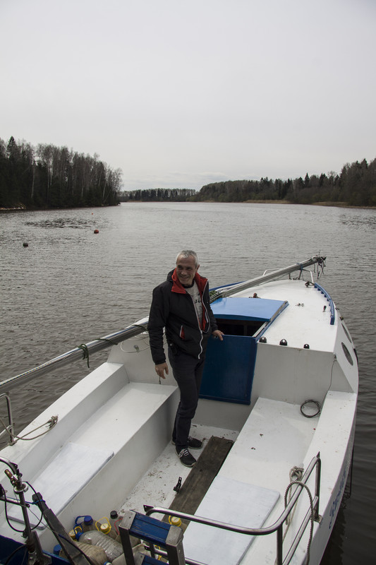 Спуск яхты на воду