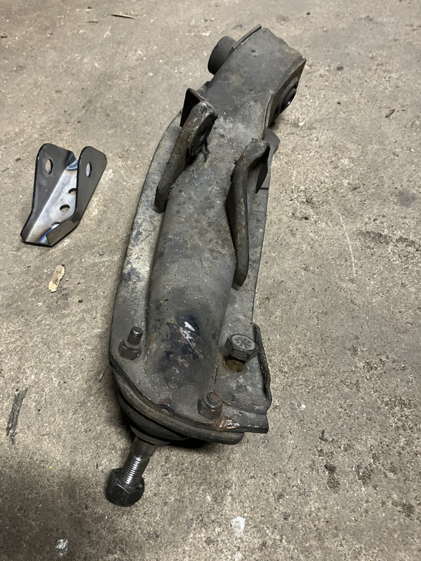 358013EE-27CB-464F-8BC3-DA35BC90A926