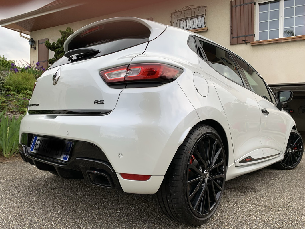 5A559E48-2C7D-40F5-8034-9938B4C31035