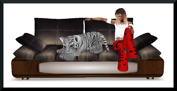 CUDDLE-TIGER-COUCH-1