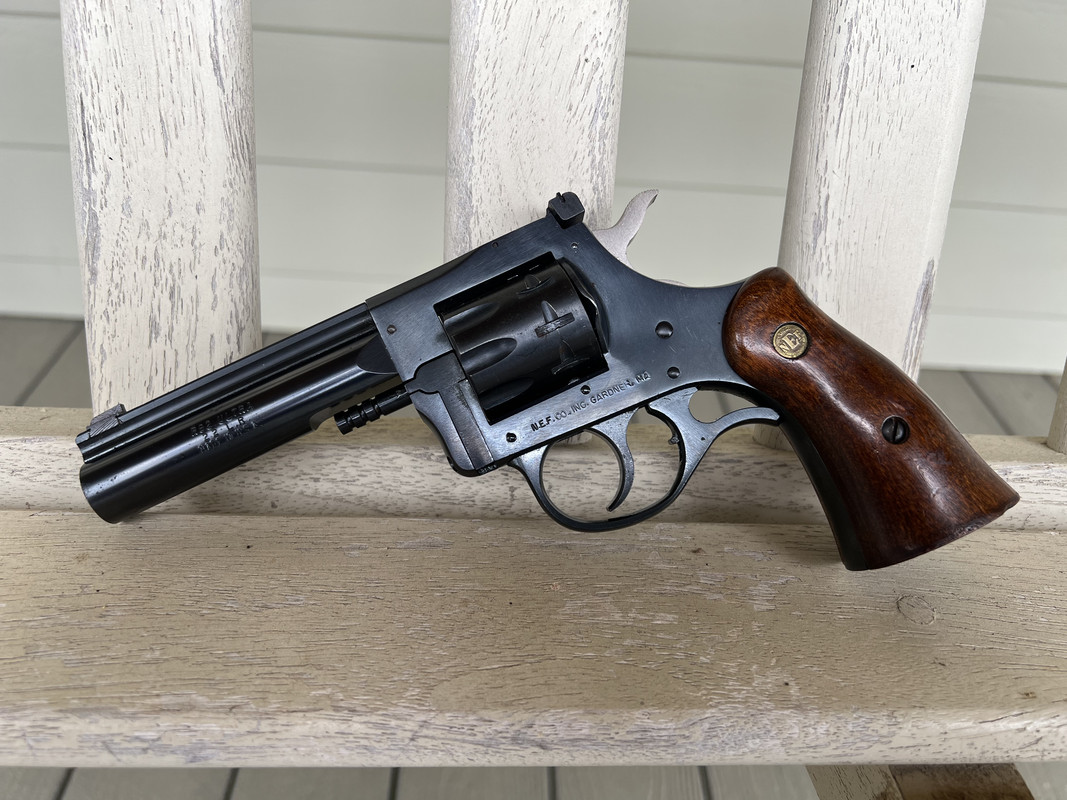 6A9322F3-F5A9-4C06-87FD-4391B0635B4A