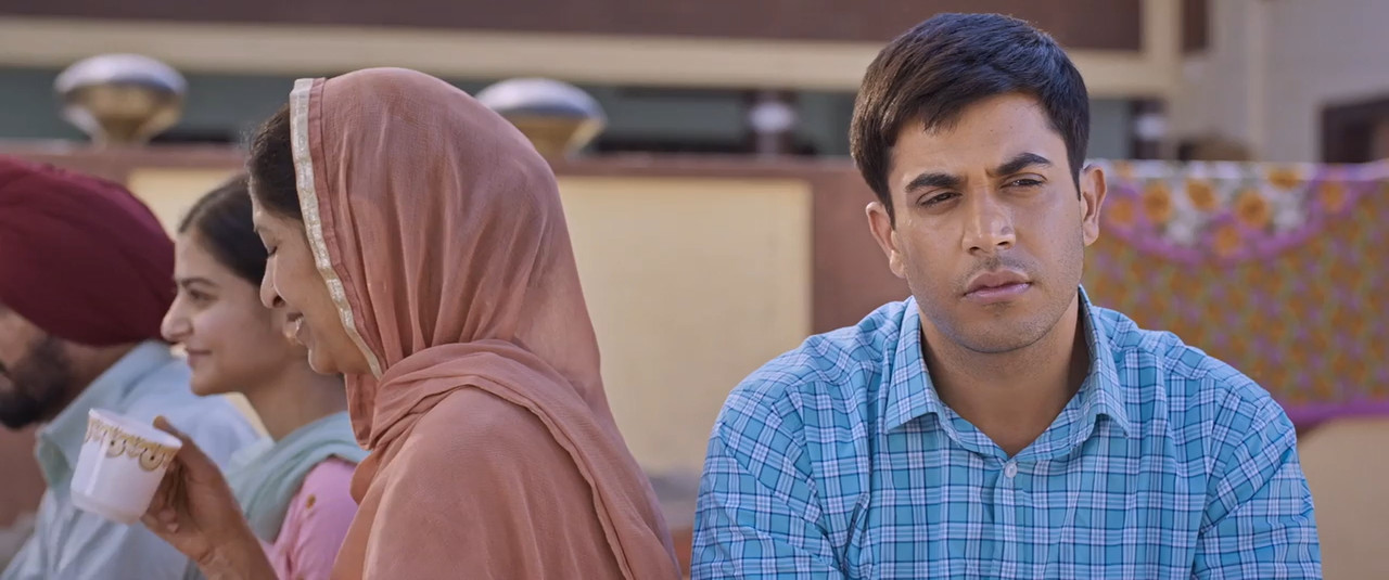 Moh 2022 WebRip [Punjabi] 480p 720p ESub Screenshot