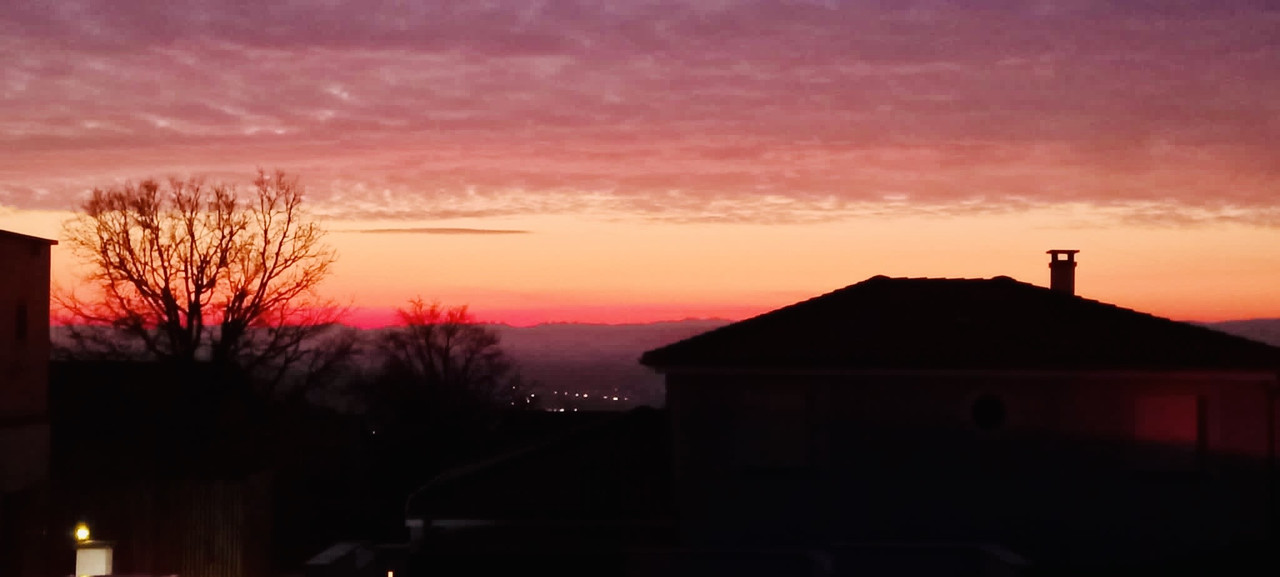 ec4afe7e-2fc3-4ed3-b656-91d9974a0bd8