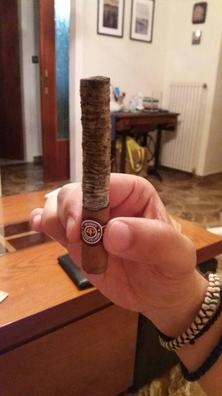 IMG-63096a3d73ad9eb1d98b5f52e429638e-V