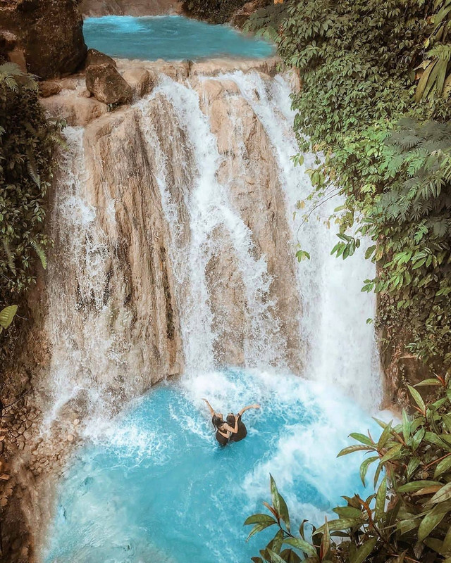 Air Terjun Kedung Pedut Kulonprogo dengan aliran air yang jernih
