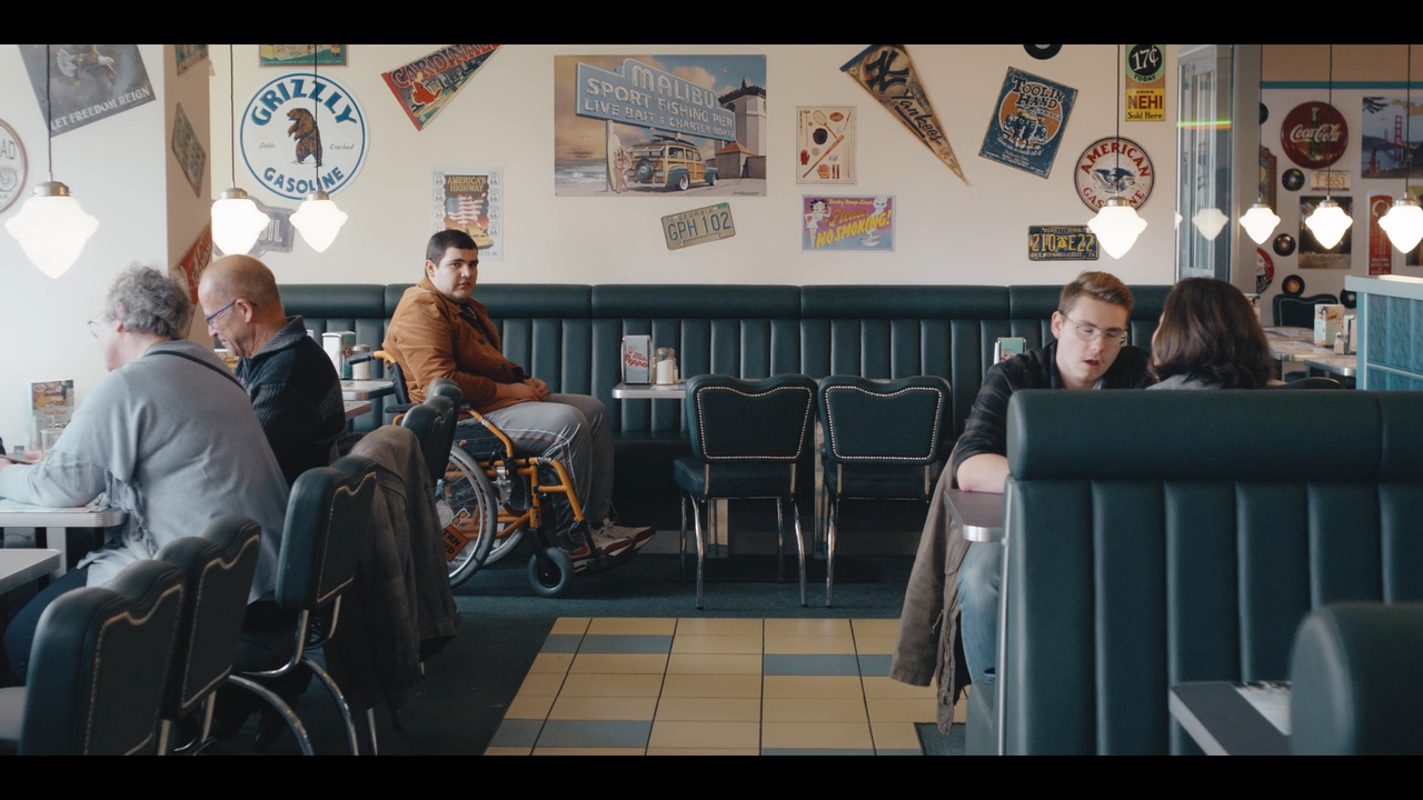 How.to.Sell.Drugs.Online.Fast.S02E01.Think.Different.ITA.ENG.GER.1080p.NF.WEB-DL.DDP5.1.H.264-Morphe