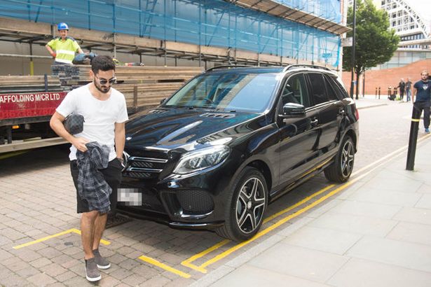 Gundogan with his car