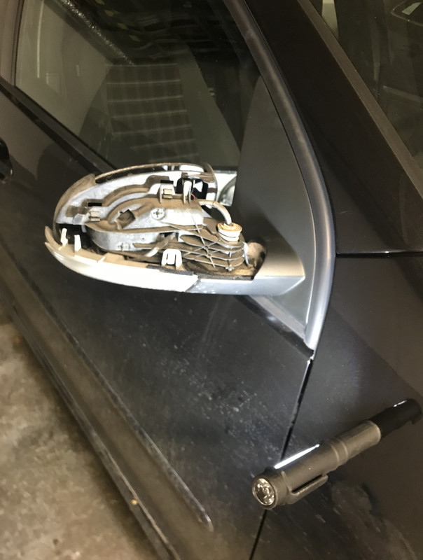 68925151842__724DF2E8-D995-41BA-90E4-032666162A3E