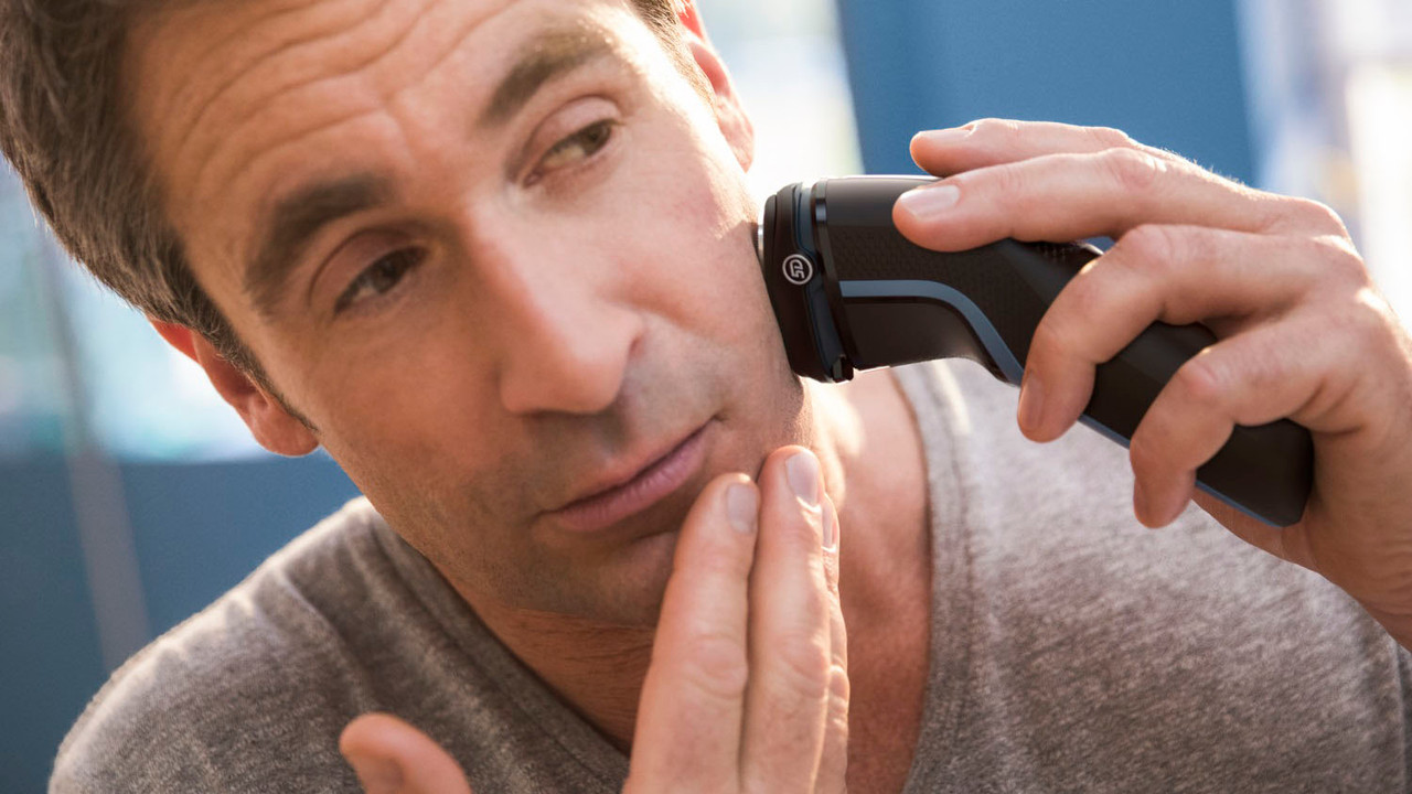 Elevate Your Grooming Routine: Philips Norelco Series 3000 Wet/Dry Shaver, Only .77 for New Best Buy Customers! Elevate Your Grooming Routine: Philips Norelco Series 3000 Wet/Dry Shaver, Only .77 for New Best Buy Customers!