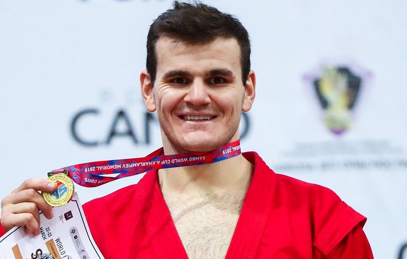 Бивш боец на UFC изгоря с 5 години от РУСАДА