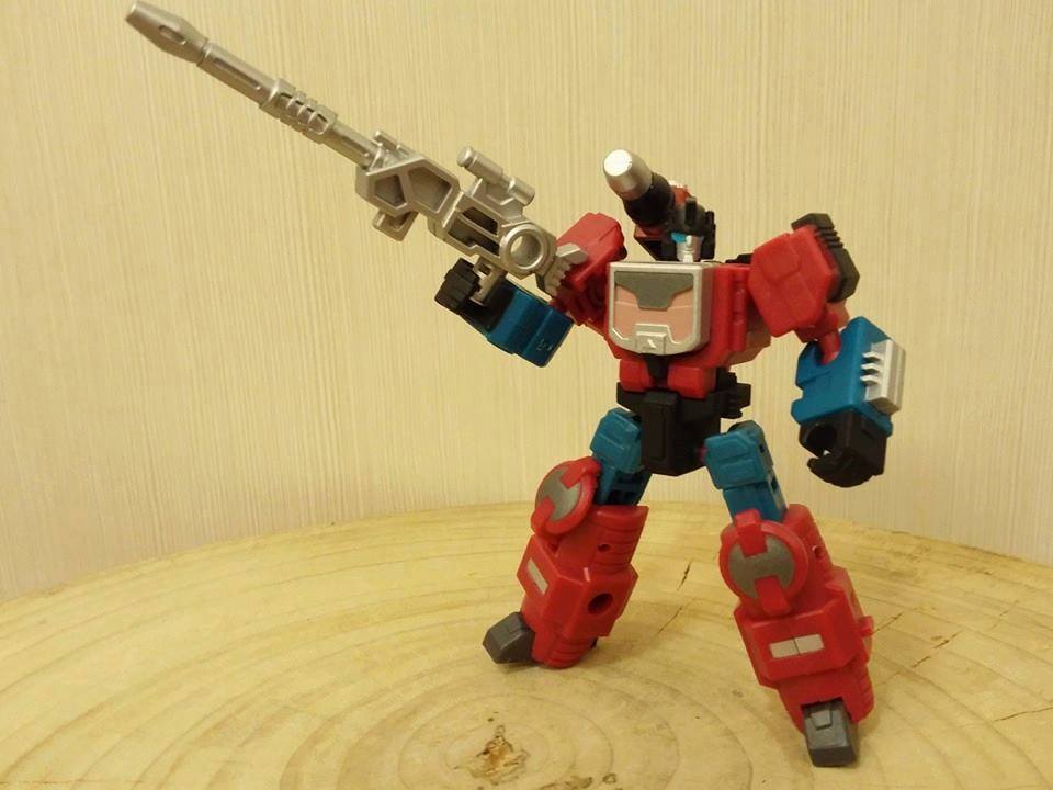 11222695_911229758963434_3425938179328375244_n