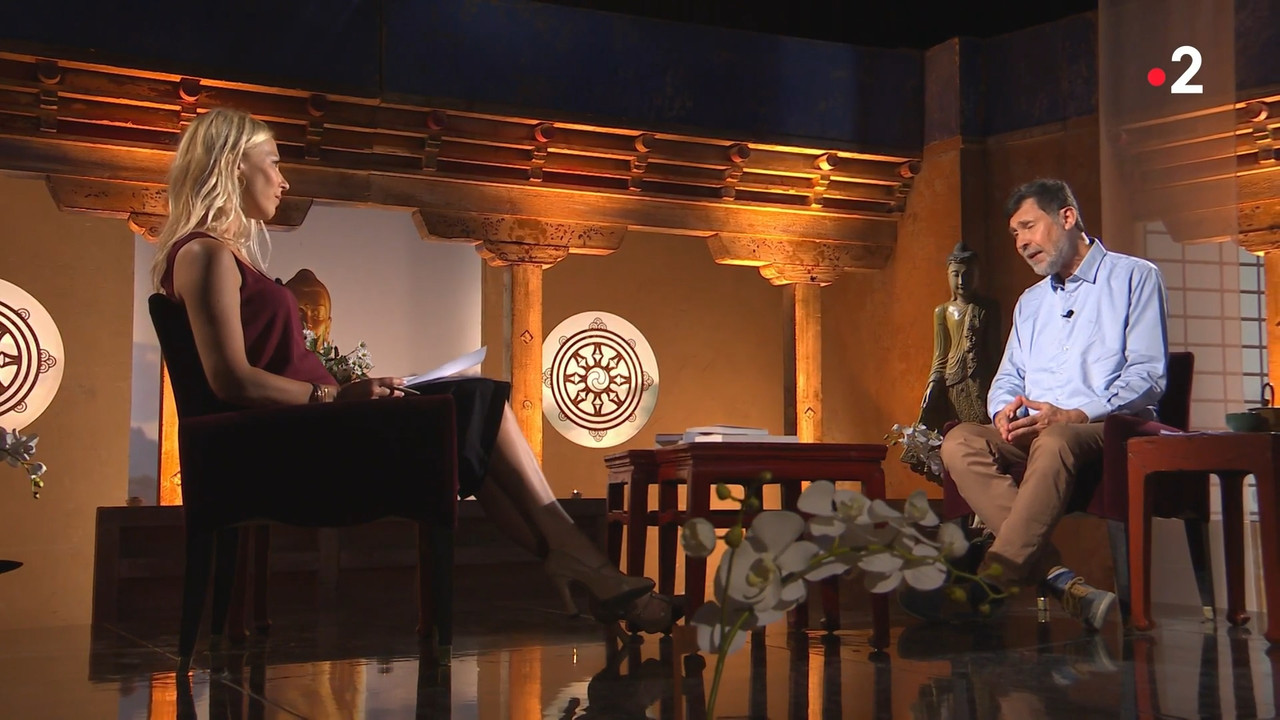 2020-08-09_08_30_Fr2_Sagesses-bouddhistes_Le-parcours-extraordinaire-de-Tenzin-Pal.mp4_snapshot_13.2
