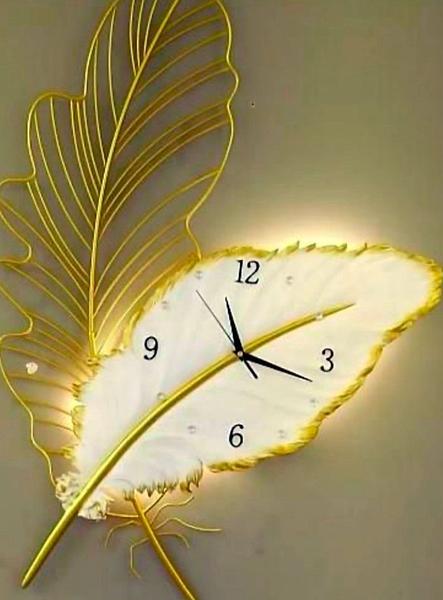 clock-gold-leaf.jpg