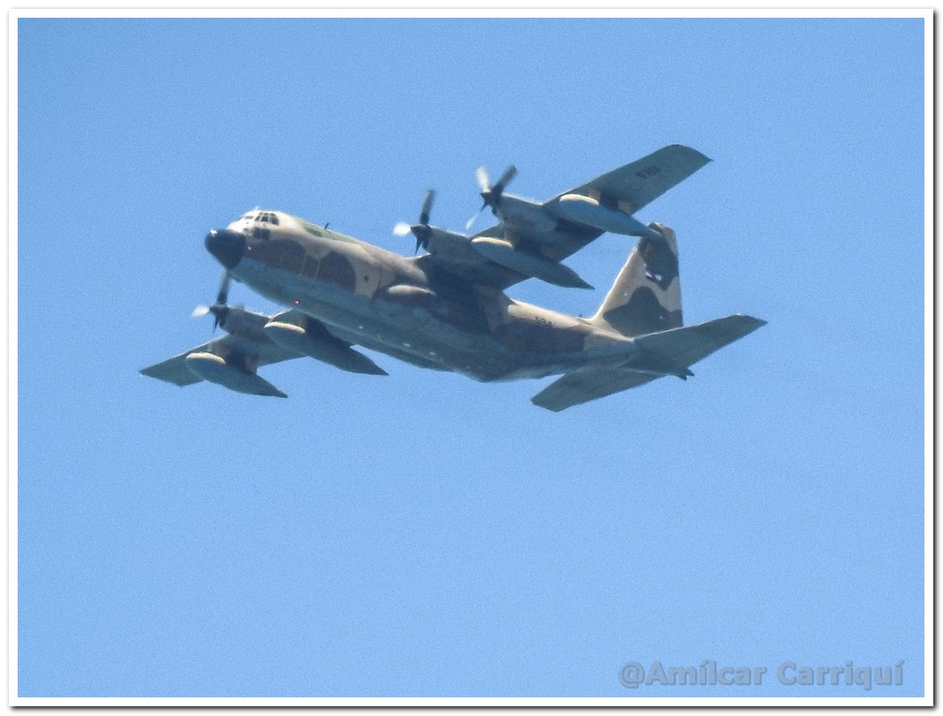 FUERZA AÉREA DE URUGUAY (FAU) - Página 33 DSCN3164