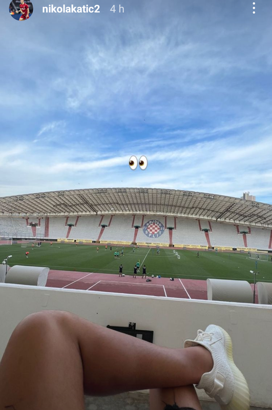 Screenshot_20220616-230153~2