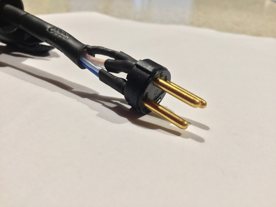 15CEE69C-5D63-4D4D-BCB1-C60CF25E3395