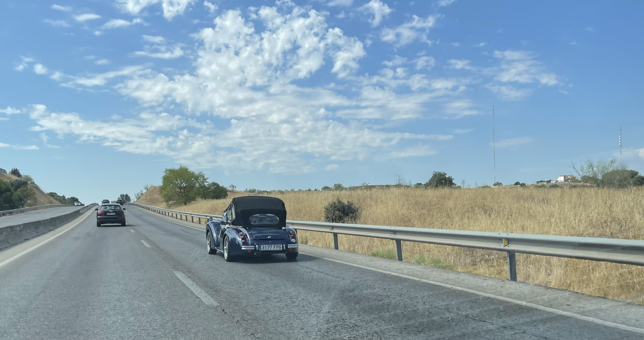 2-DA653-A0-53-C1-44-AC-9-A6-A-F73934-DAEAB1.jpg