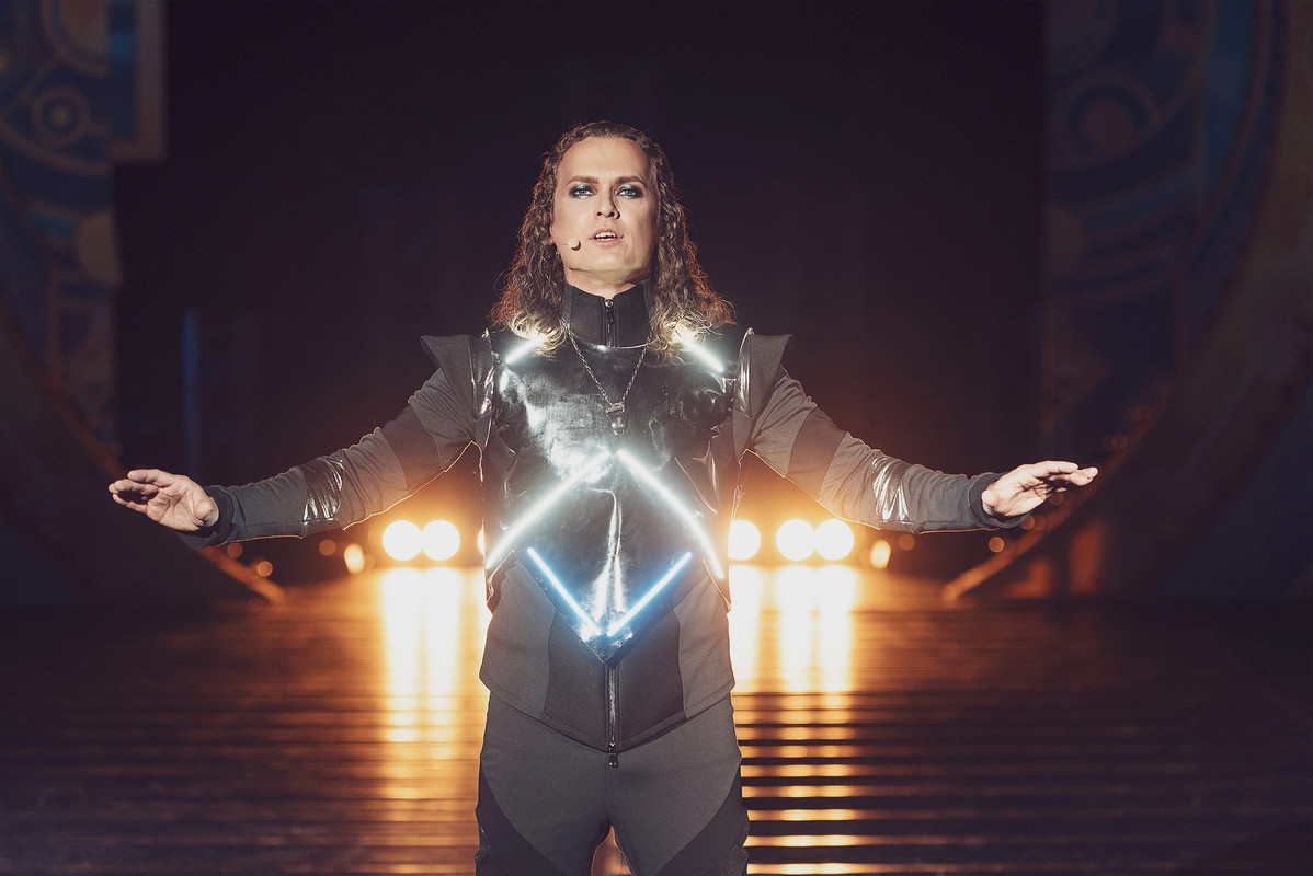 D88907BF-2430-48AC-9CE6-B9CC3DEFA375