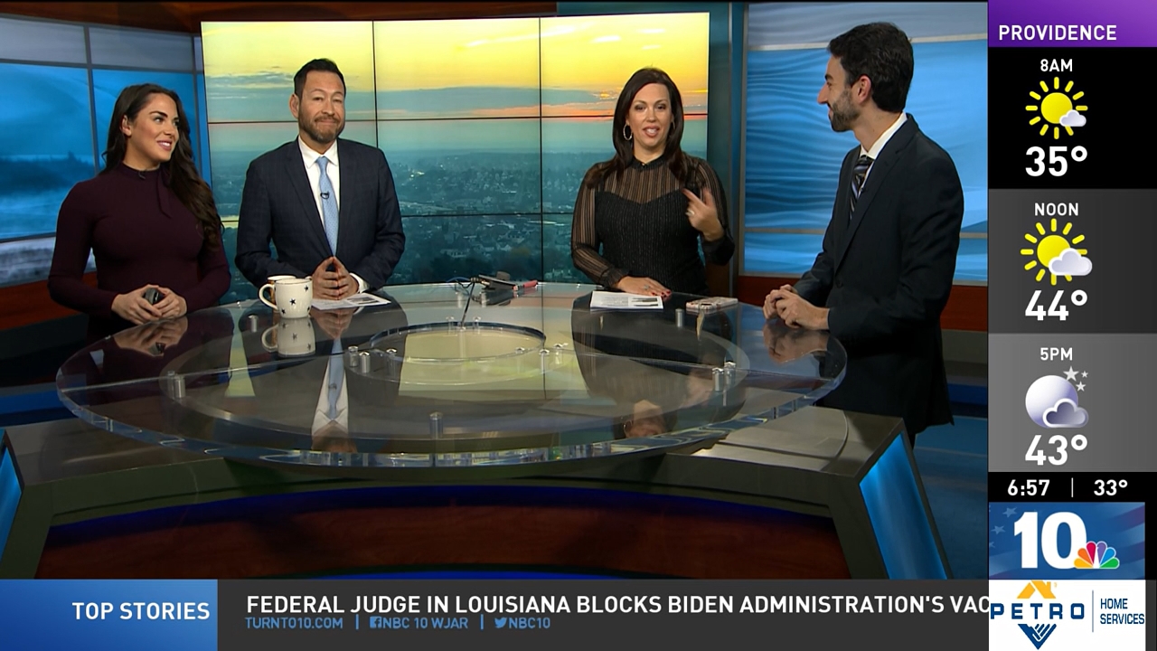 12.01 - 11.00.00 - NBC 10 News Sunrise @ 6am. Local news, sports and ..._001.ts_snapshot_08.25.814