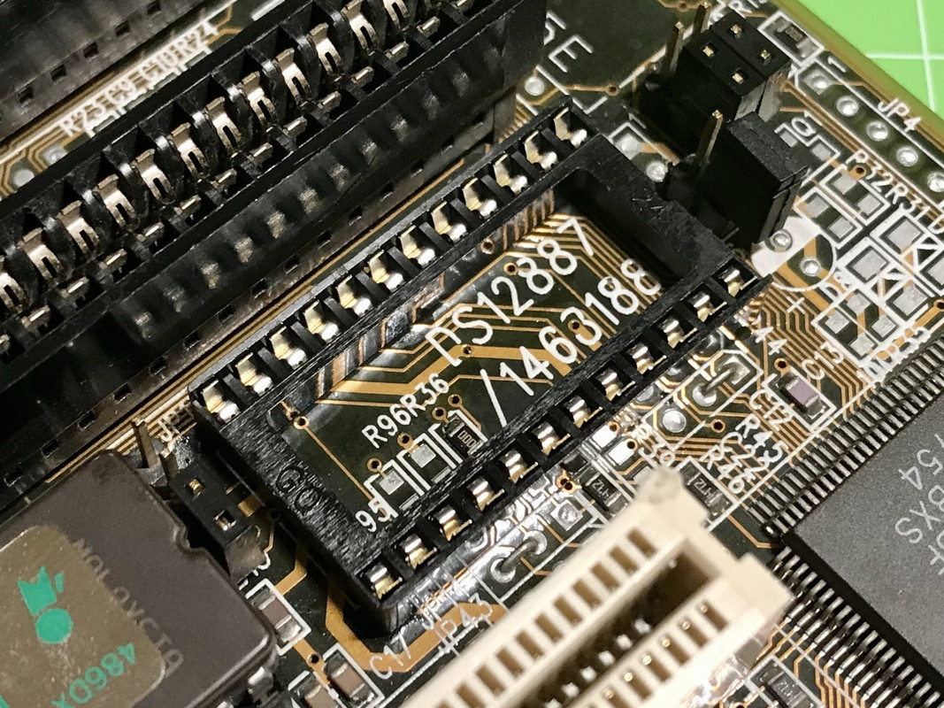 Biostar MB-8433UUD-A DS12887A Socket 04