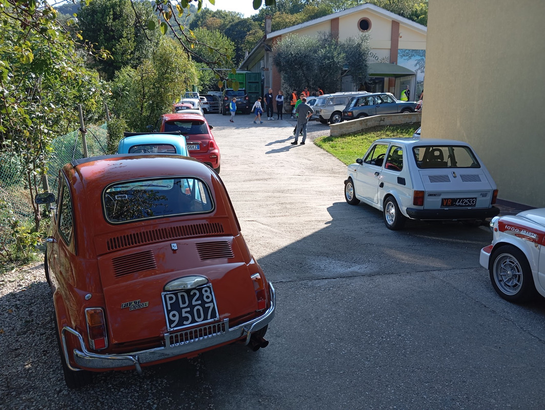 327609f0-9d00-4b81-bfc4-0cc38cd42c27